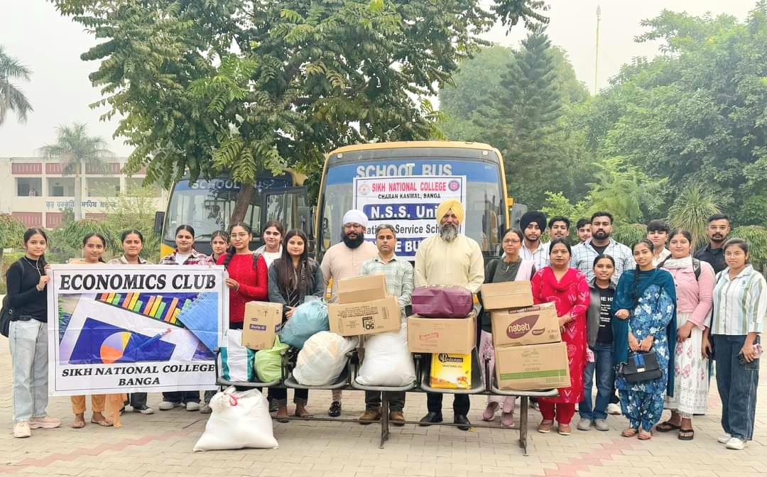 The college's NSS department visited the old age home